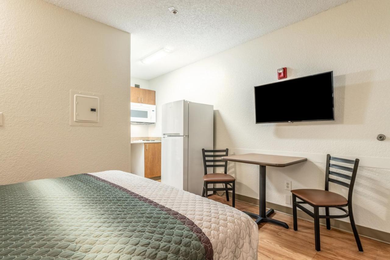 Hometowne Studios By Red Roof Tacoma - Hosmer Extérieur photo